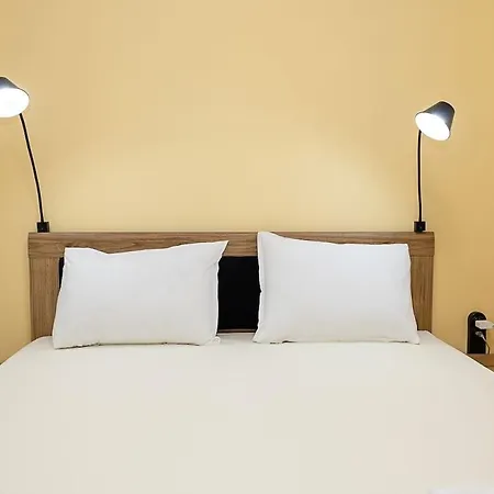 Elysia Luxury - Sea Escape & Parking Apartment
